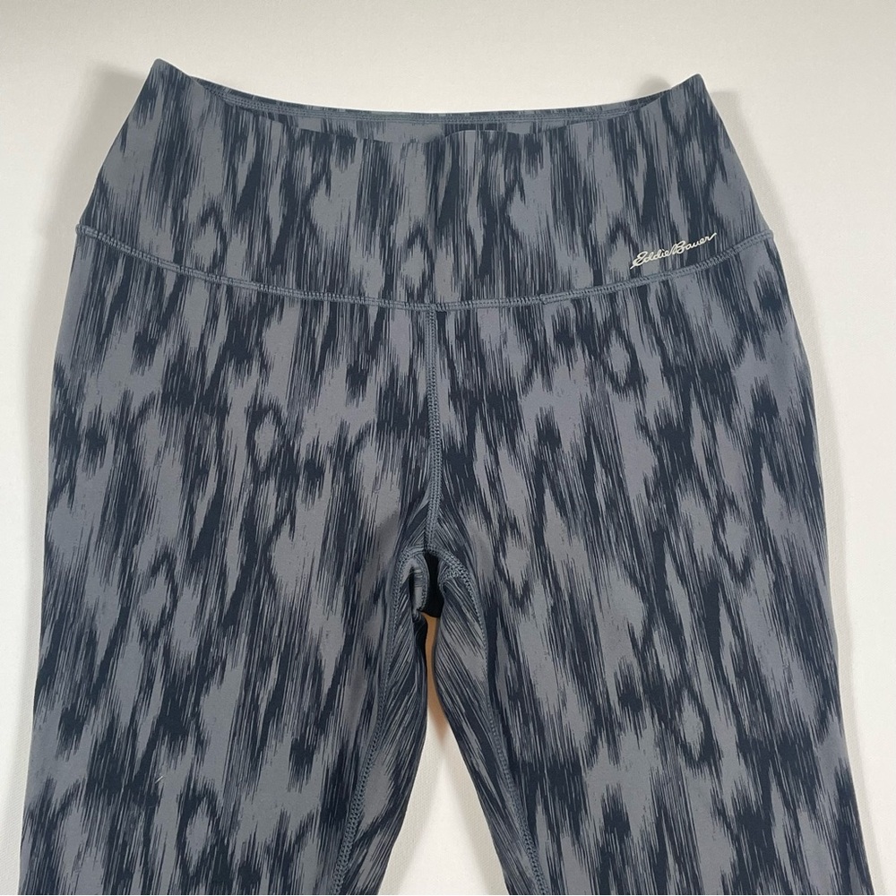 Eddie Bauer High-Rise Active Leggings Gray Black Ikat Print   Size M - Picture 2 of 9